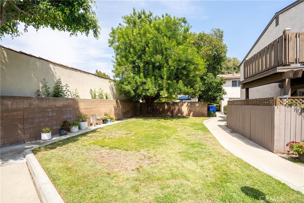 MLS #WS25269395 image #25