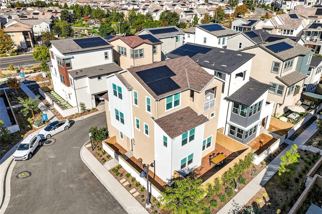 MLS #WS25269422 image #2