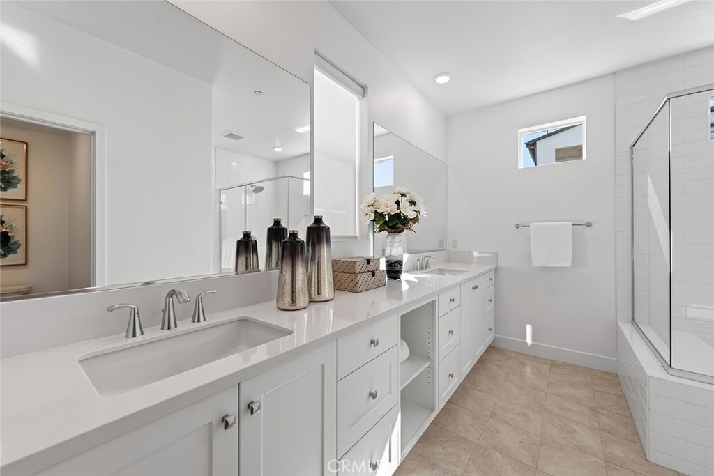 MLS #WS25269422 image #24