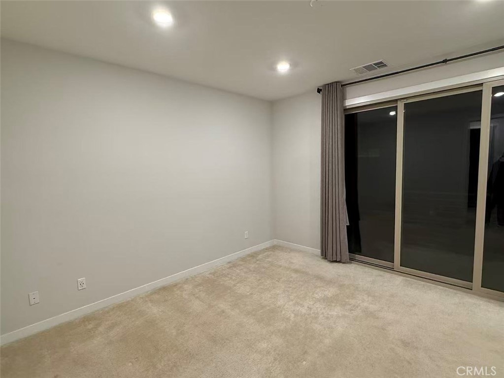 MLS #WS25269441 image #14