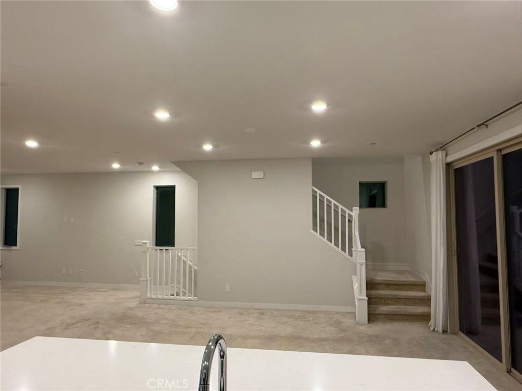 MLS #WS25269441 image #2