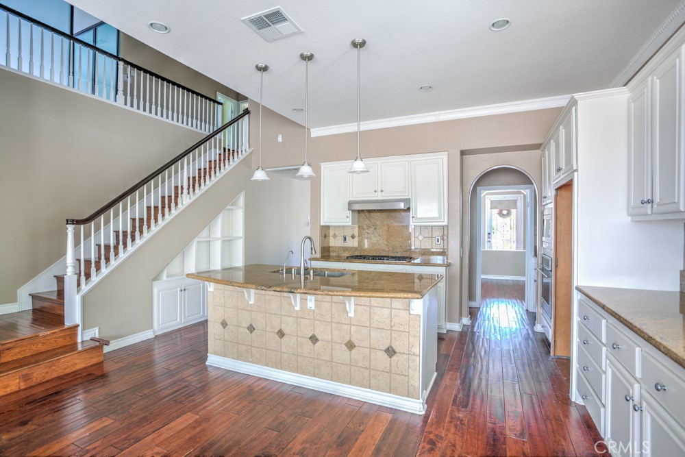 MLS #WS25269482 image #20