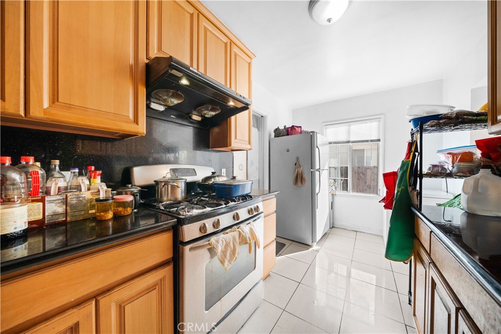 MLS #WS25269504 image #18