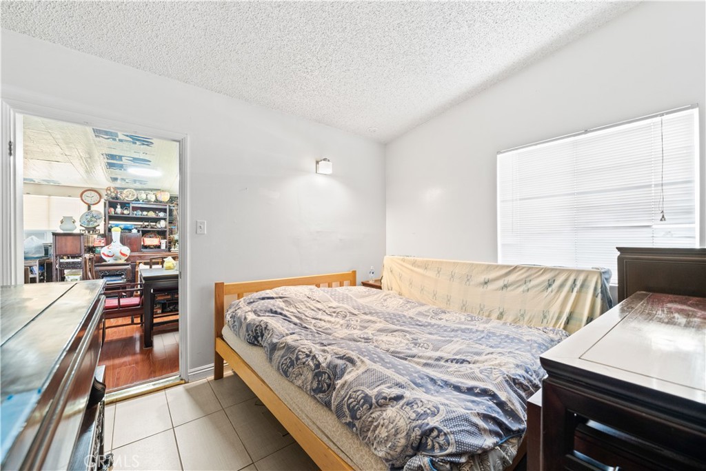 MLS #WS25269504 image #31