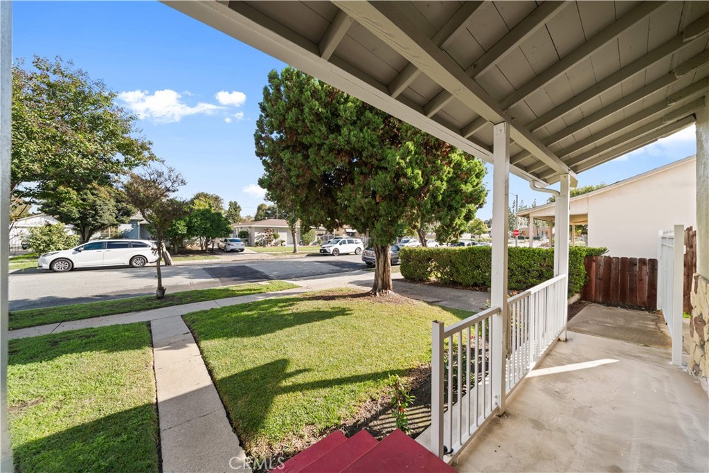 MLS #WS25269504 image #6