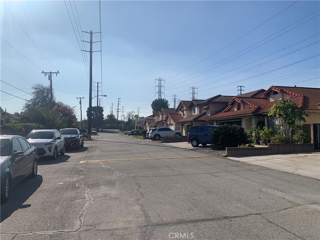 MLS #WS25269531 image #2