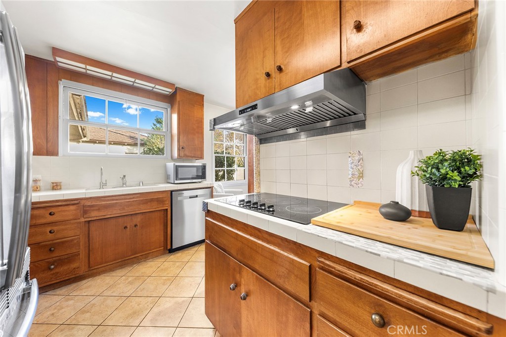 MLS #WS25269541 image #13