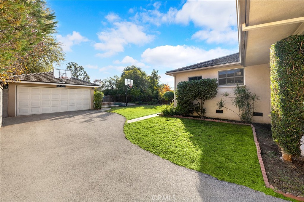 MLS #WS25269541 image #24