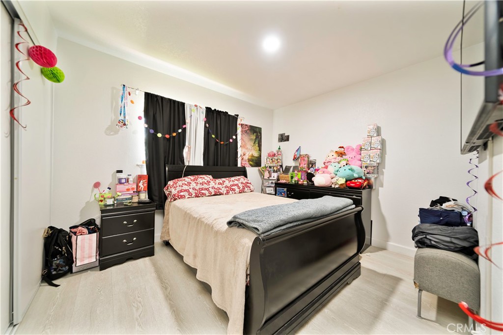 MLS #WS25269897 image #16