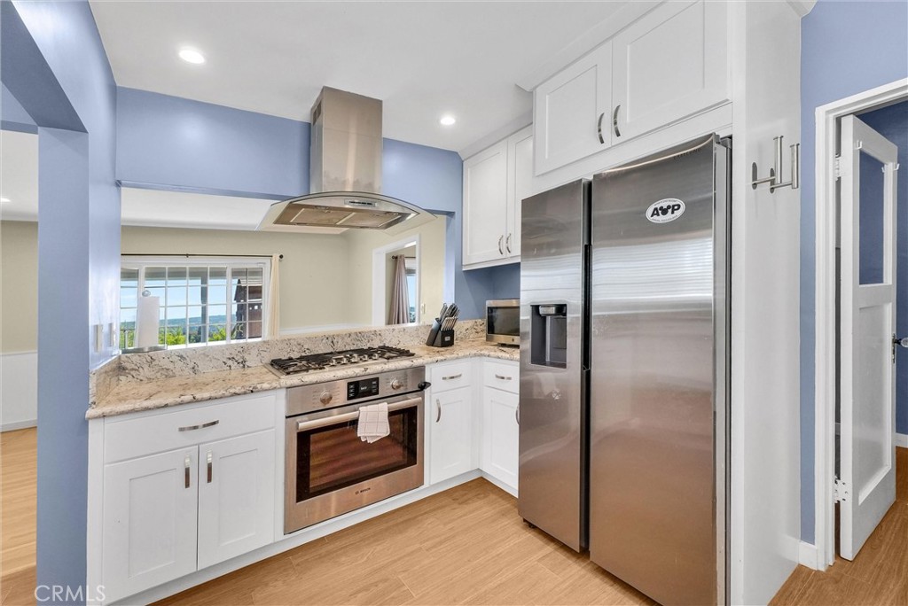 MLS #WS25269979 image #12