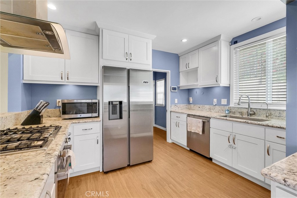 MLS #WS25269979 image #13