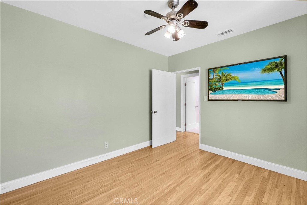 MLS #WS25269979 image #22