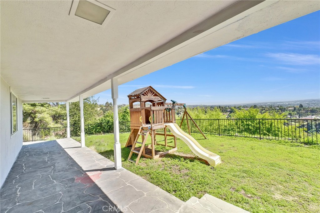 MLS #WS25269979 image #25