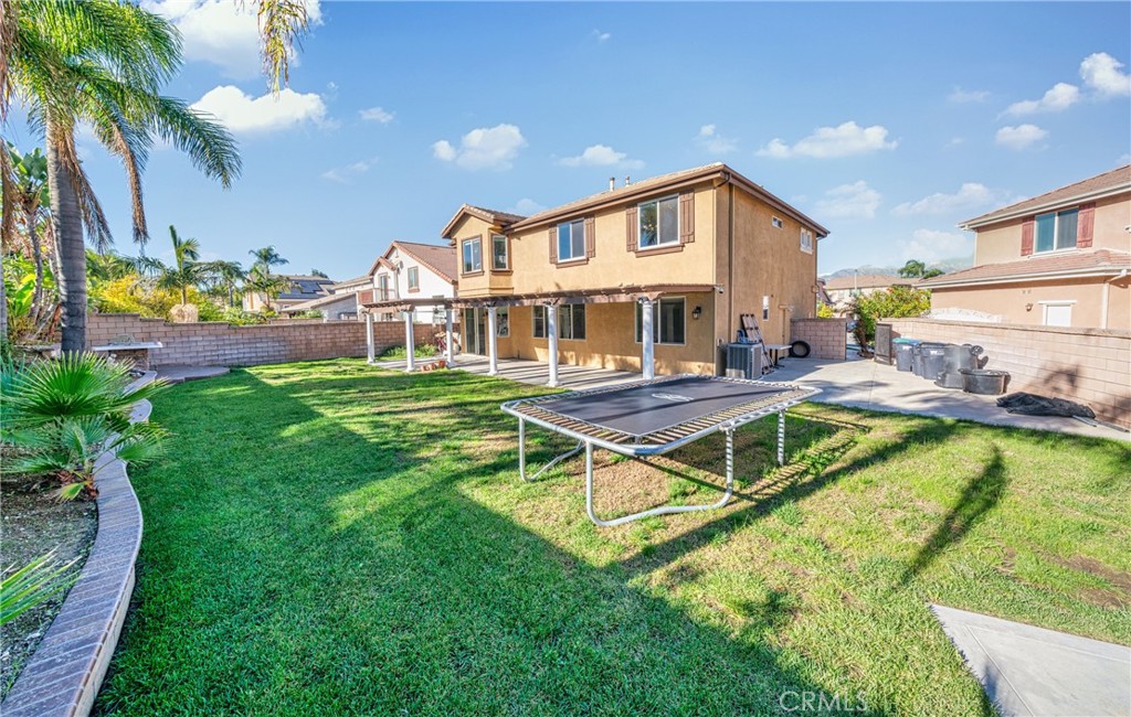 MLS #WS25270014 image #13