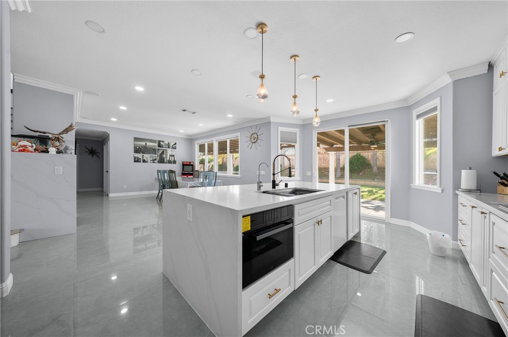 MLS #WS25270014 image #3