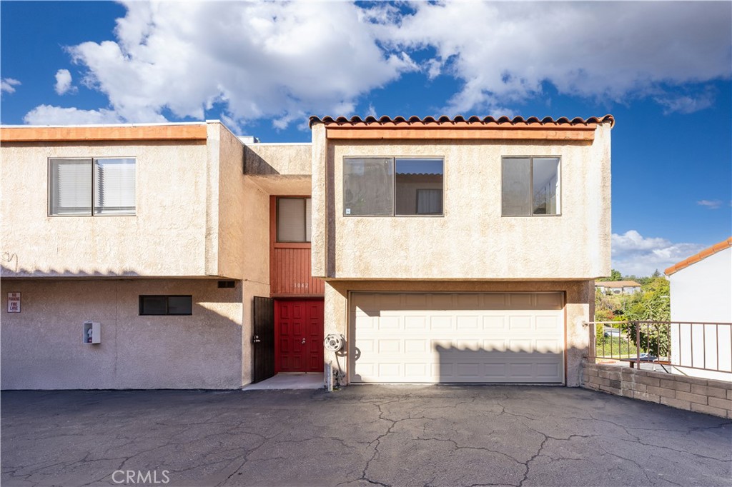 MLS #WS25270033 image #1