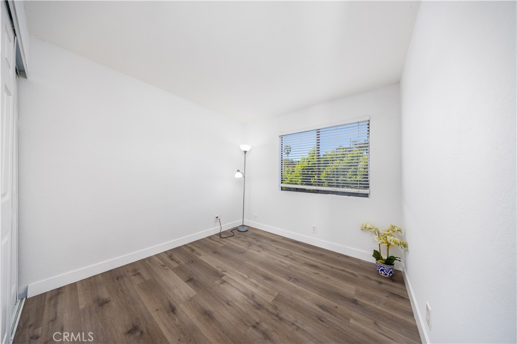 MLS #WS25270033 image #18