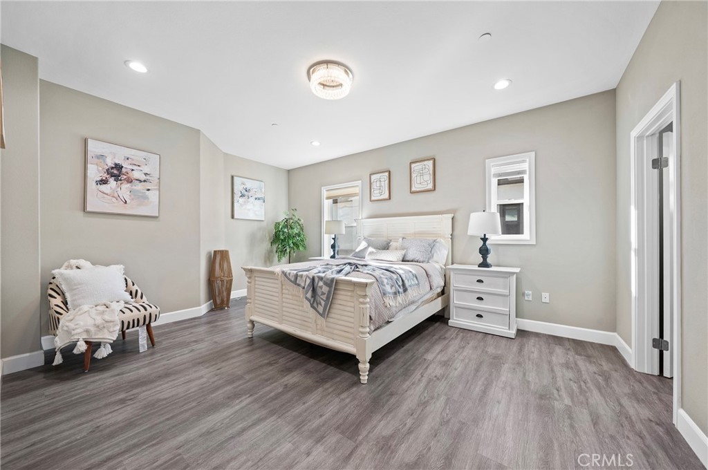 MLS #WS25270264 image #16