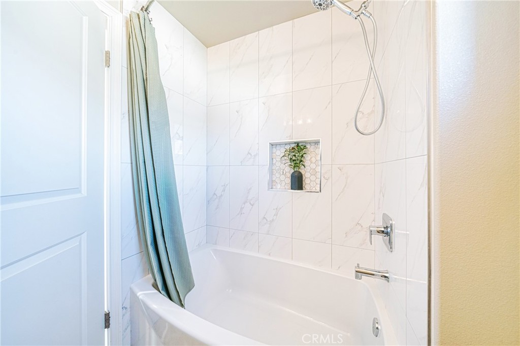 MLS #WS25270264 image #25