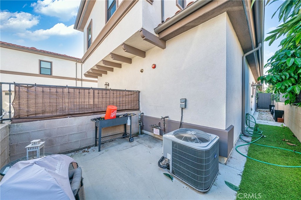 MLS #WS25270264 image #33