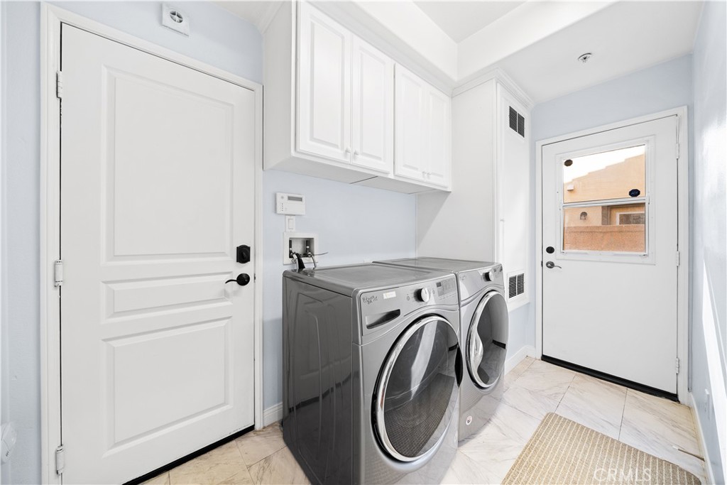 MLS #WS25270301 image #10