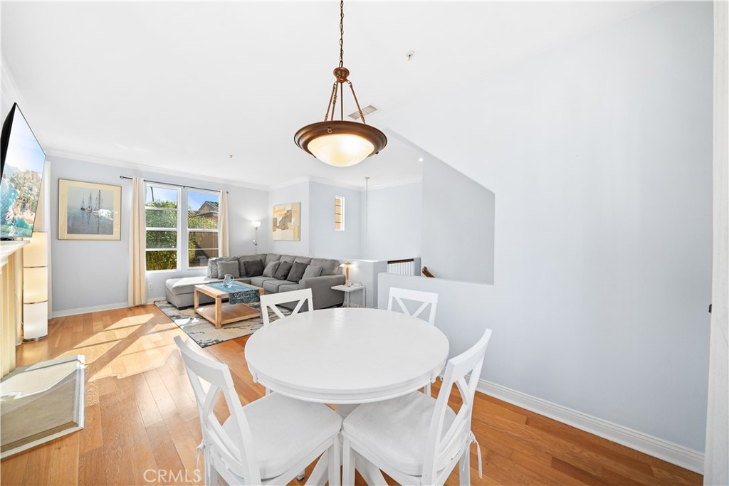 MLS #WS25270301 image #14