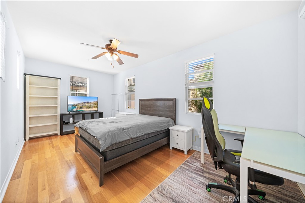 MLS #WS25270301 image #25