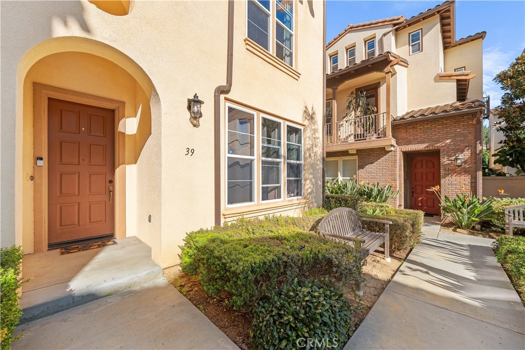 MLS #WS25270301 image #3