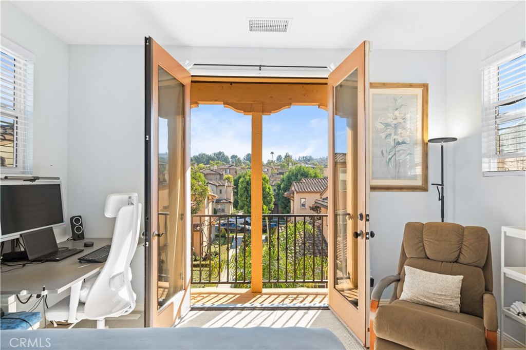 MLS #WS25270301 image #33