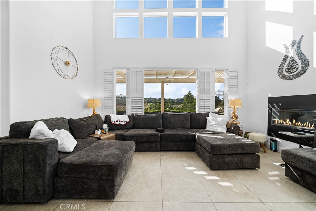 MLS #WS25270414 image #13