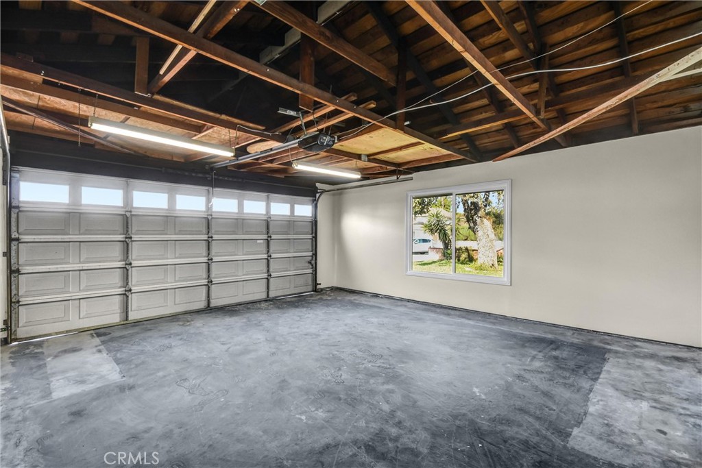 MLS #WS25270426 image #18