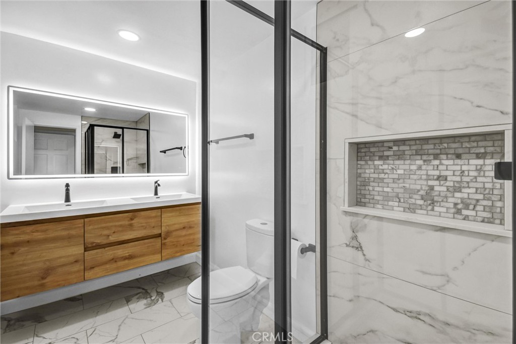 MLS #WS25270426 image #9