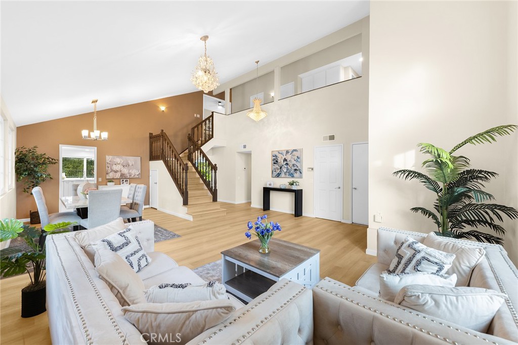 MLS #WS25270427 image #10