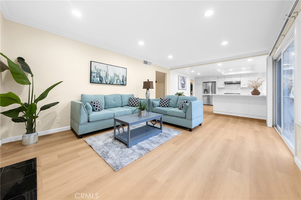 MLS #WS25270427 image #14