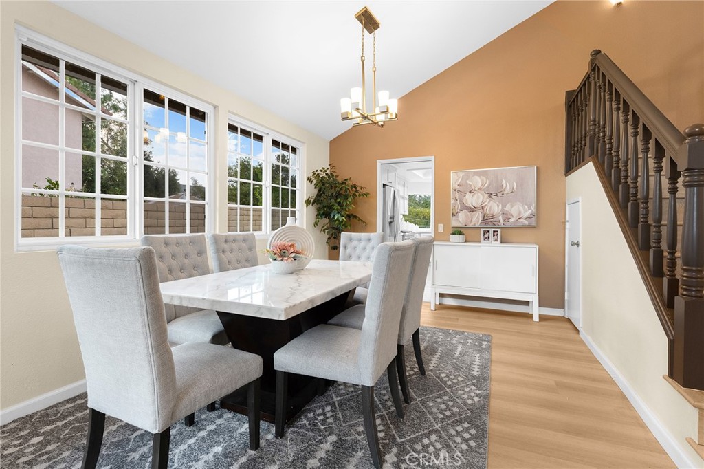 MLS #WS25270427 image #8