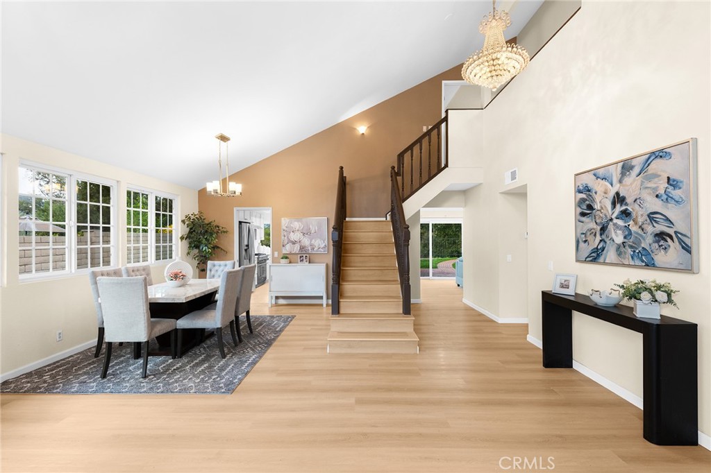 MLS #WS25270427 image #9