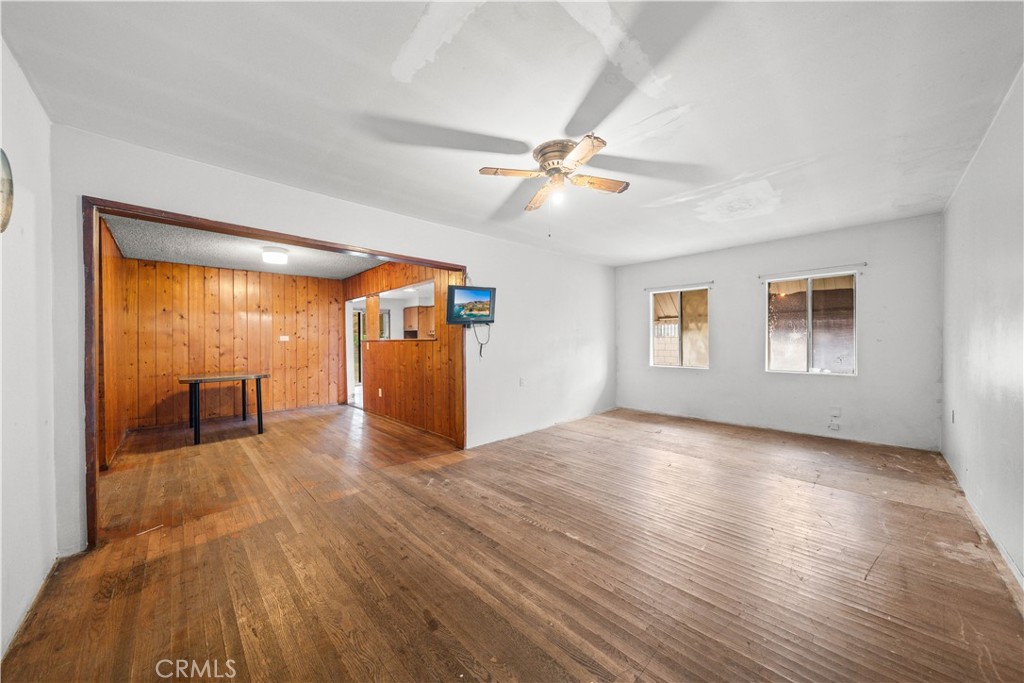 MLS #WS25270434 image #8