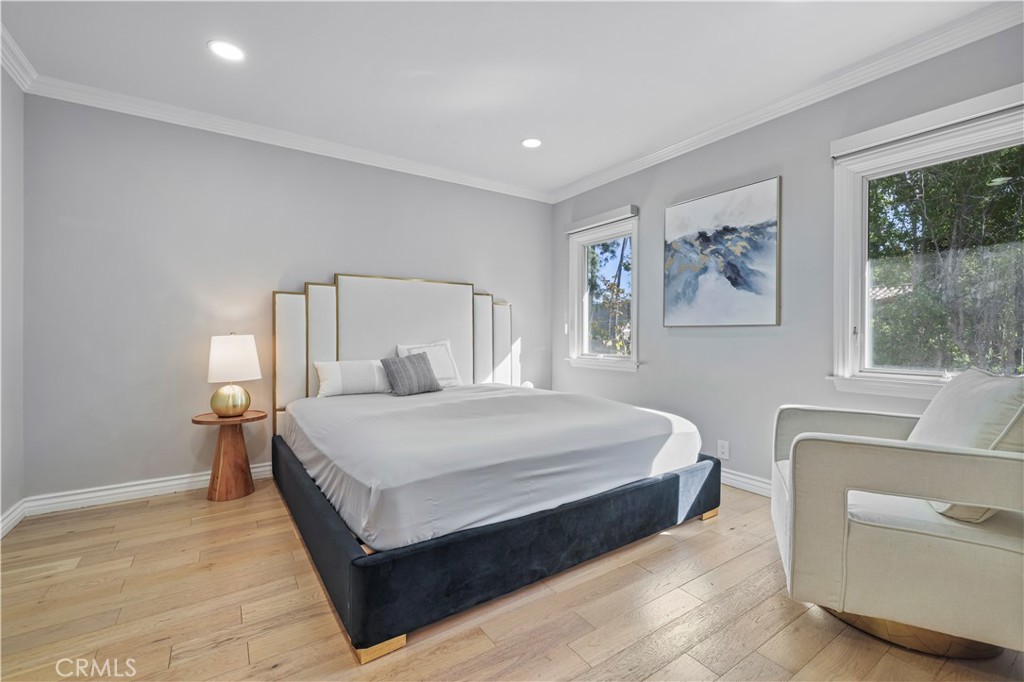 MLS #WS25270440 image #22