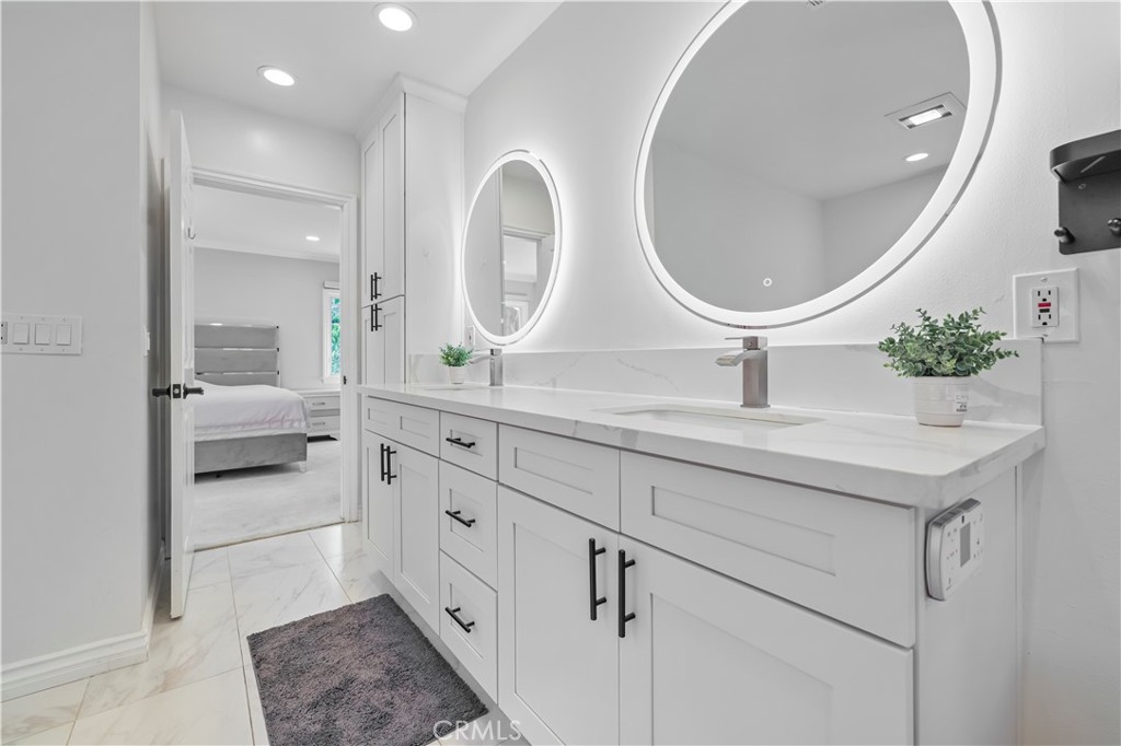 MLS #WS25270440 image #34