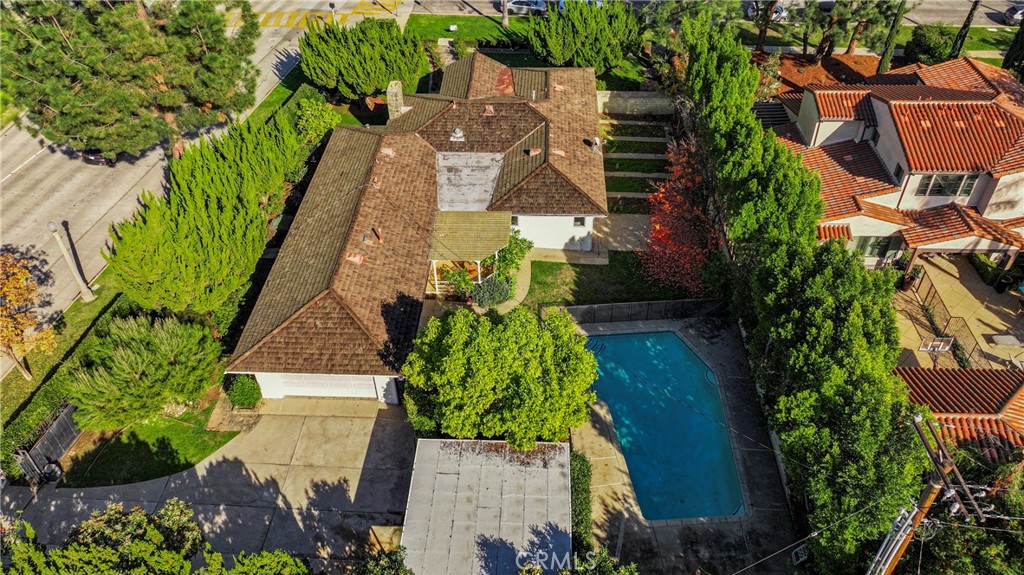 MLS #WS25270440 image #6