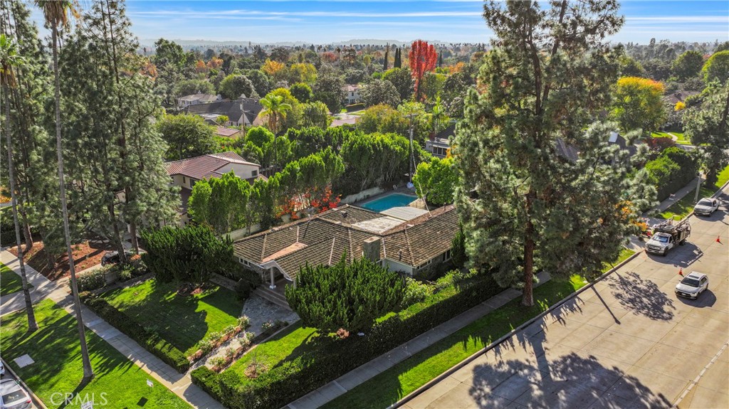 MLS #WS25270440 image #8