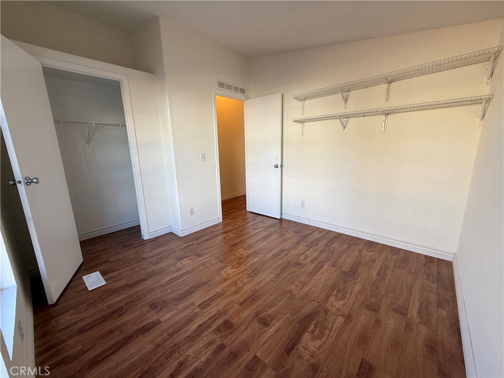 MLS #WS25270457 image #17