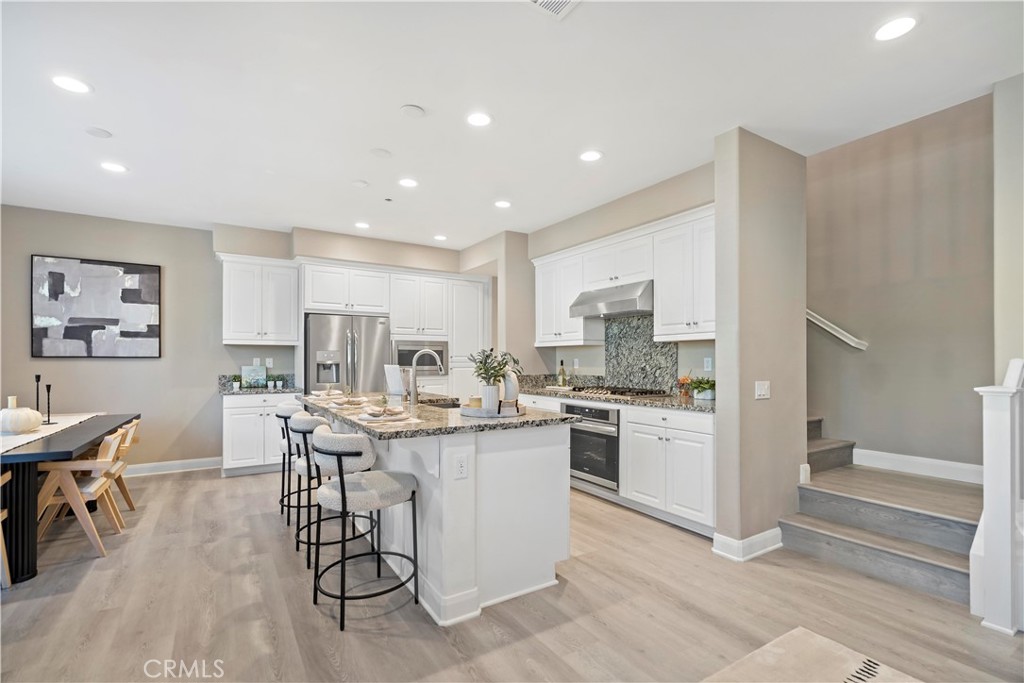 MLS #WS25270586 image #14