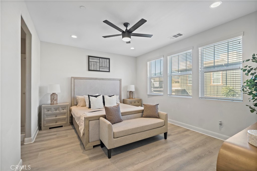 MLS #WS25270586 image #26