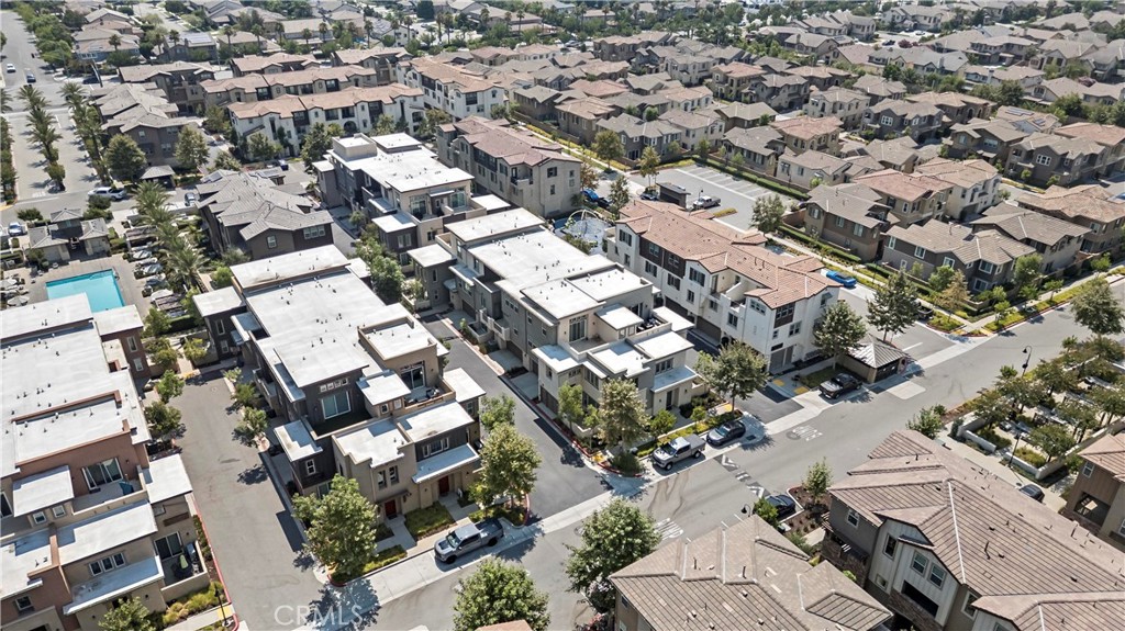 MLS #WS25270586 image #33