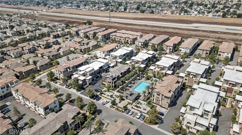 MLS #WS25270586 image #36