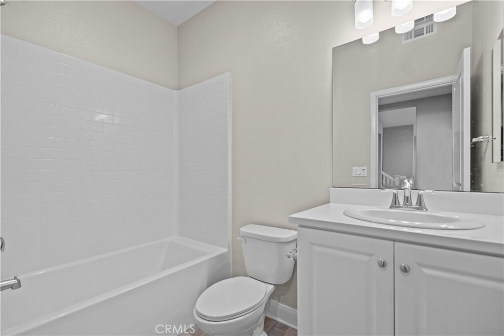 MLS #WS25270586 image #41