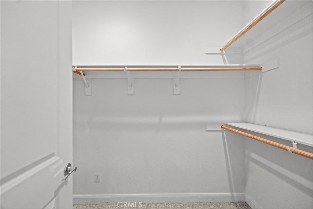 MLS #WS25270586 image #50