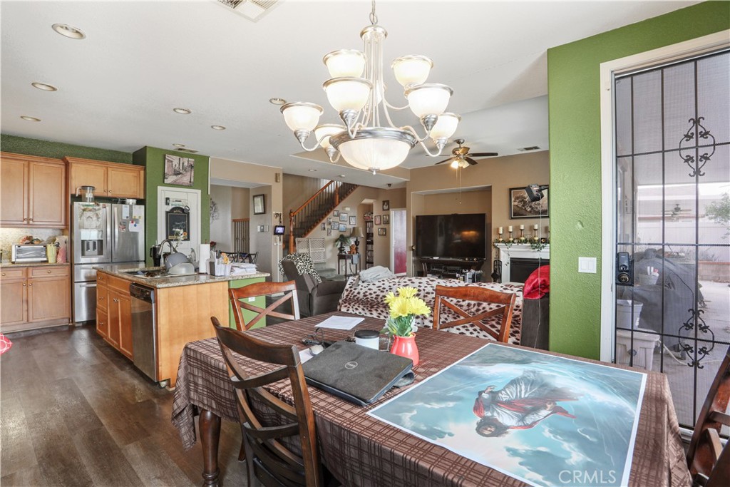 MLS #WS25270653 image #10