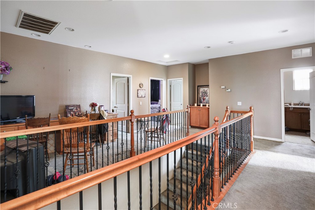 MLS #WS25270653 image #14